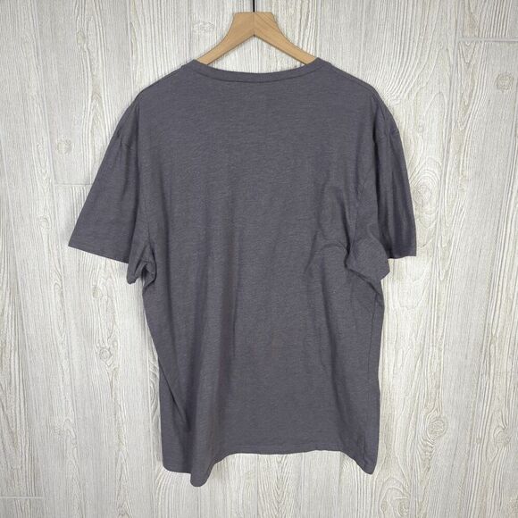 A Christmas Story Pink Nightmare Gray T-Shirt Size 2XL Unisex - Picture 2 of 6